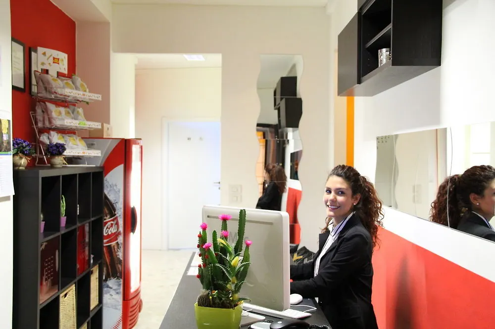 **  Guest House Pirelli Milano Italy