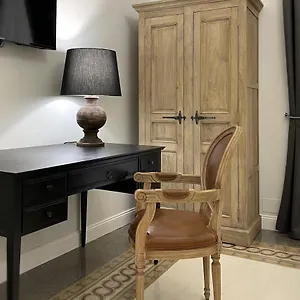 Apartment Dimora Borghese “whitaker”
