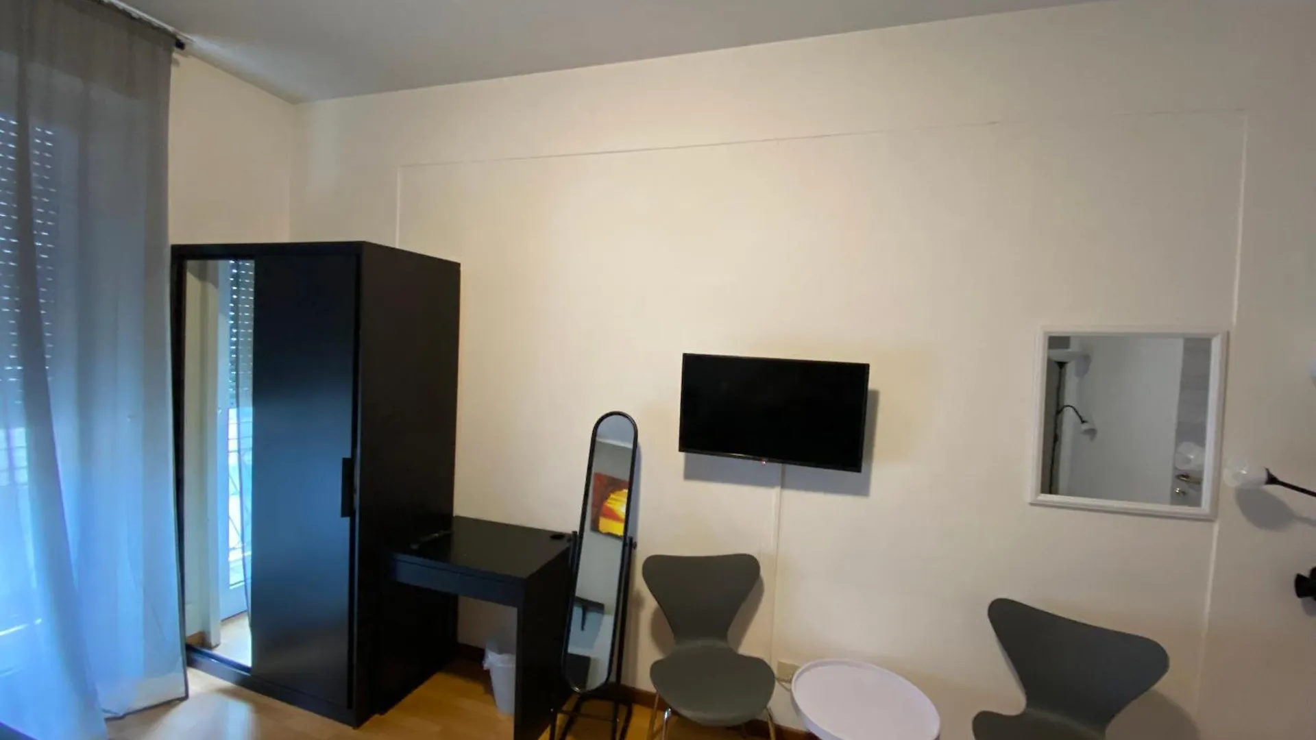 Guest House Pirelli Milano