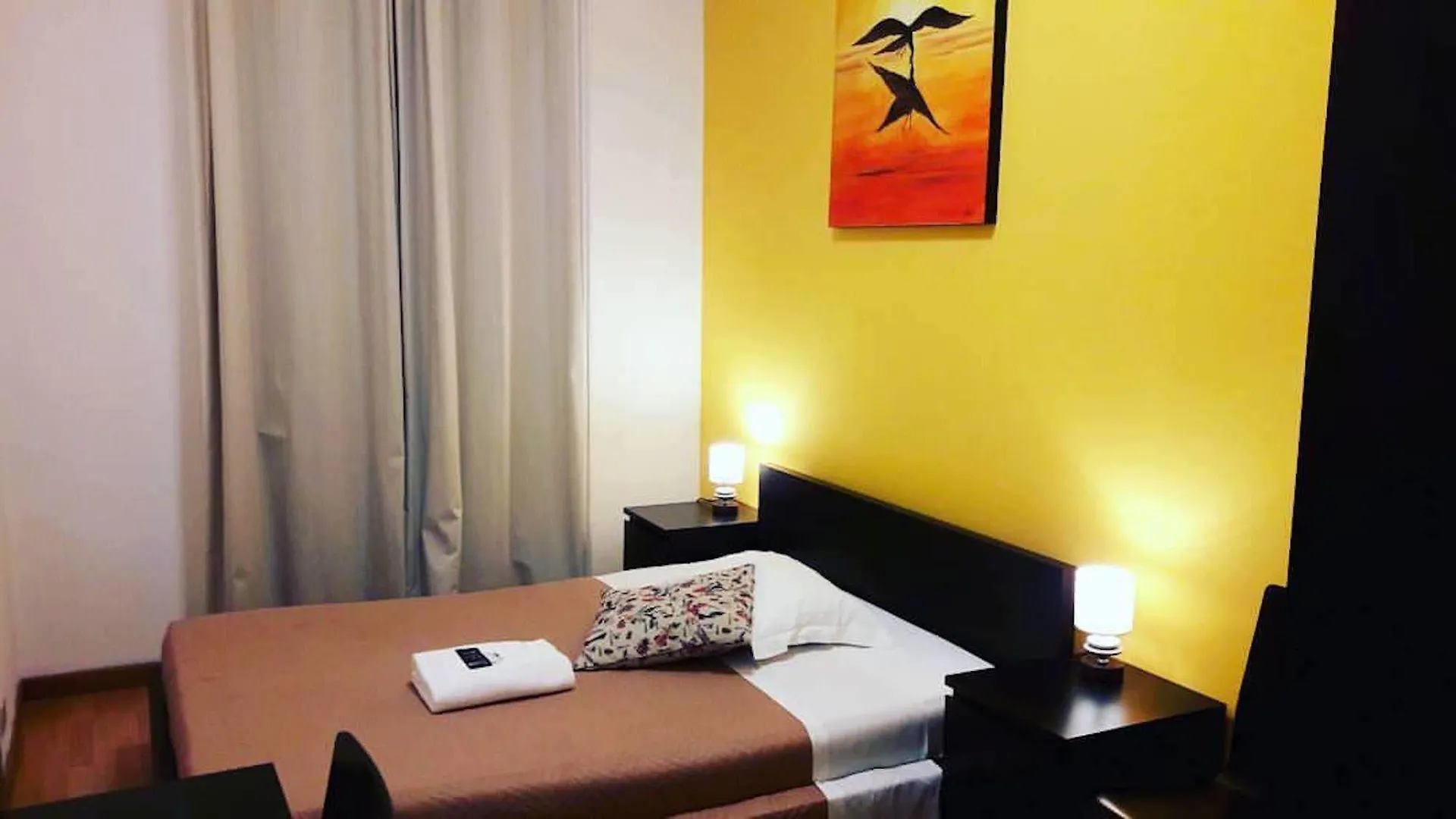 Guest House Pirelli Milano 2*, Milan Italie